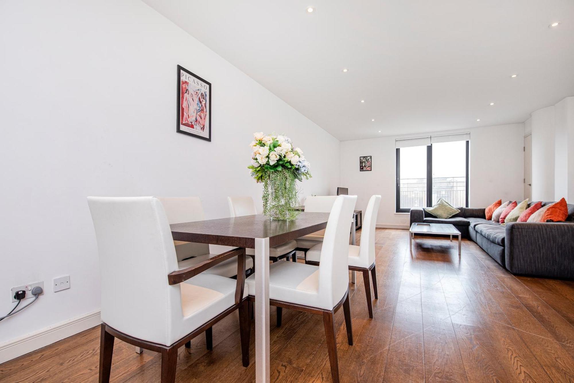 Central 2 Bed Maissonette London Exterior photo